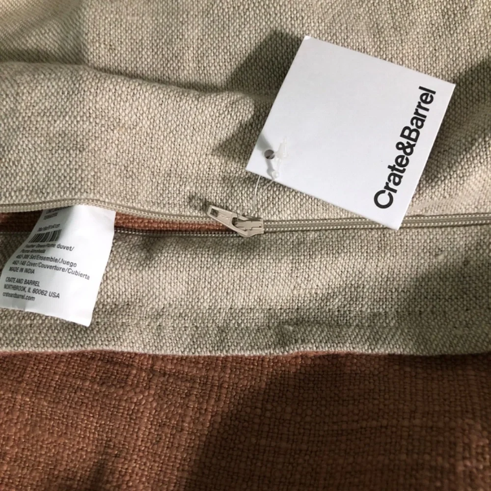 Crate and Barrel set of 2 reversible pillow covers Laundered Linen 36
